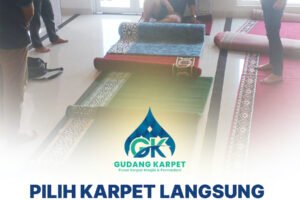 Pilih Karpet Bareng Jamaah yang Lain